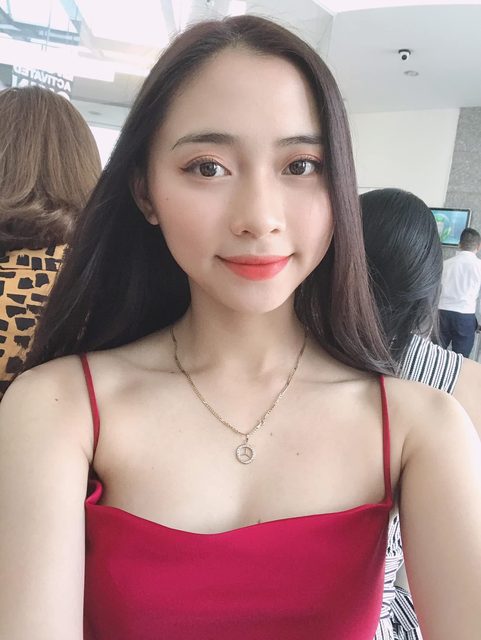 Mỹ Huệ - 美惠 - IVY, a local Buddy in Ho Chi Minh City