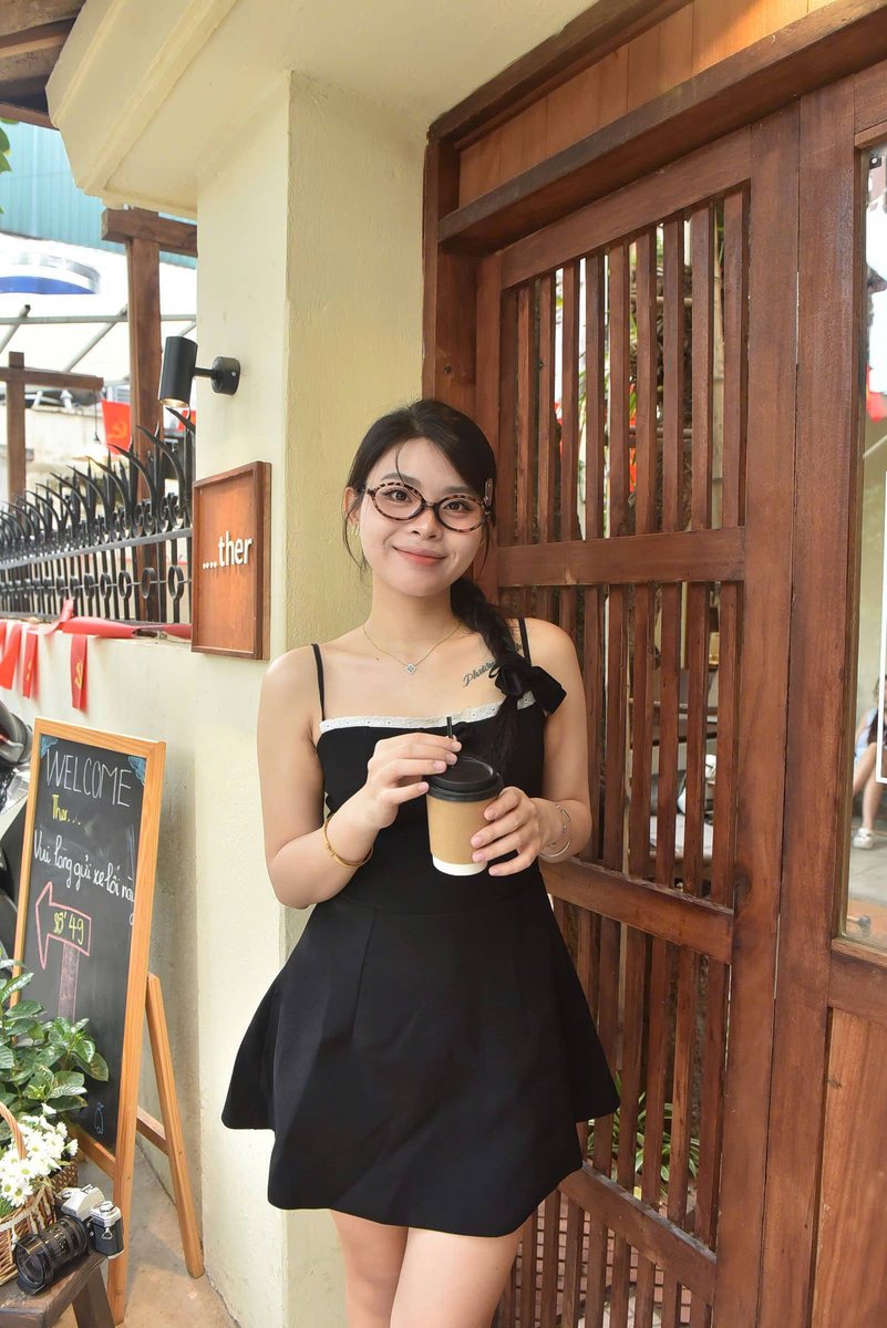 Pavement Coffee and Old-Apartment Coffee